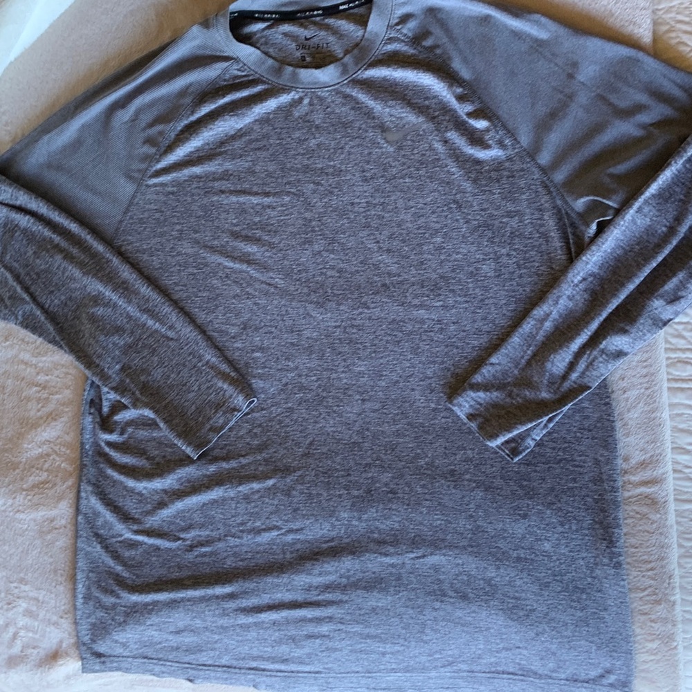 Nike DRI-FIT Heather Gray Long Sleeve Top XL
